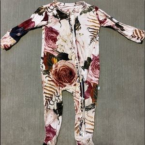 Posh Peanut 9-12 pajamas